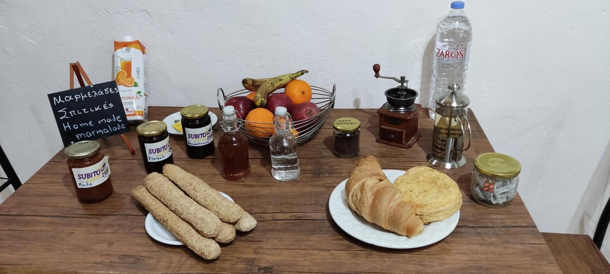 Villa Sofita With Tzakouzi Maroulás Cameră foto